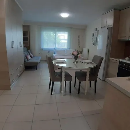 شقة Perfect Location, το τέλειο μέρος για τις αποδράσεις σας! Tríkala