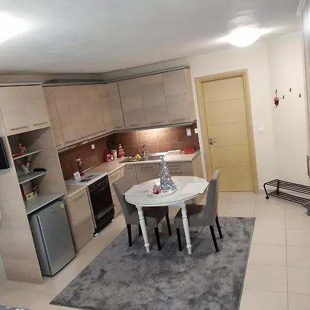 Perfect Location Apartment